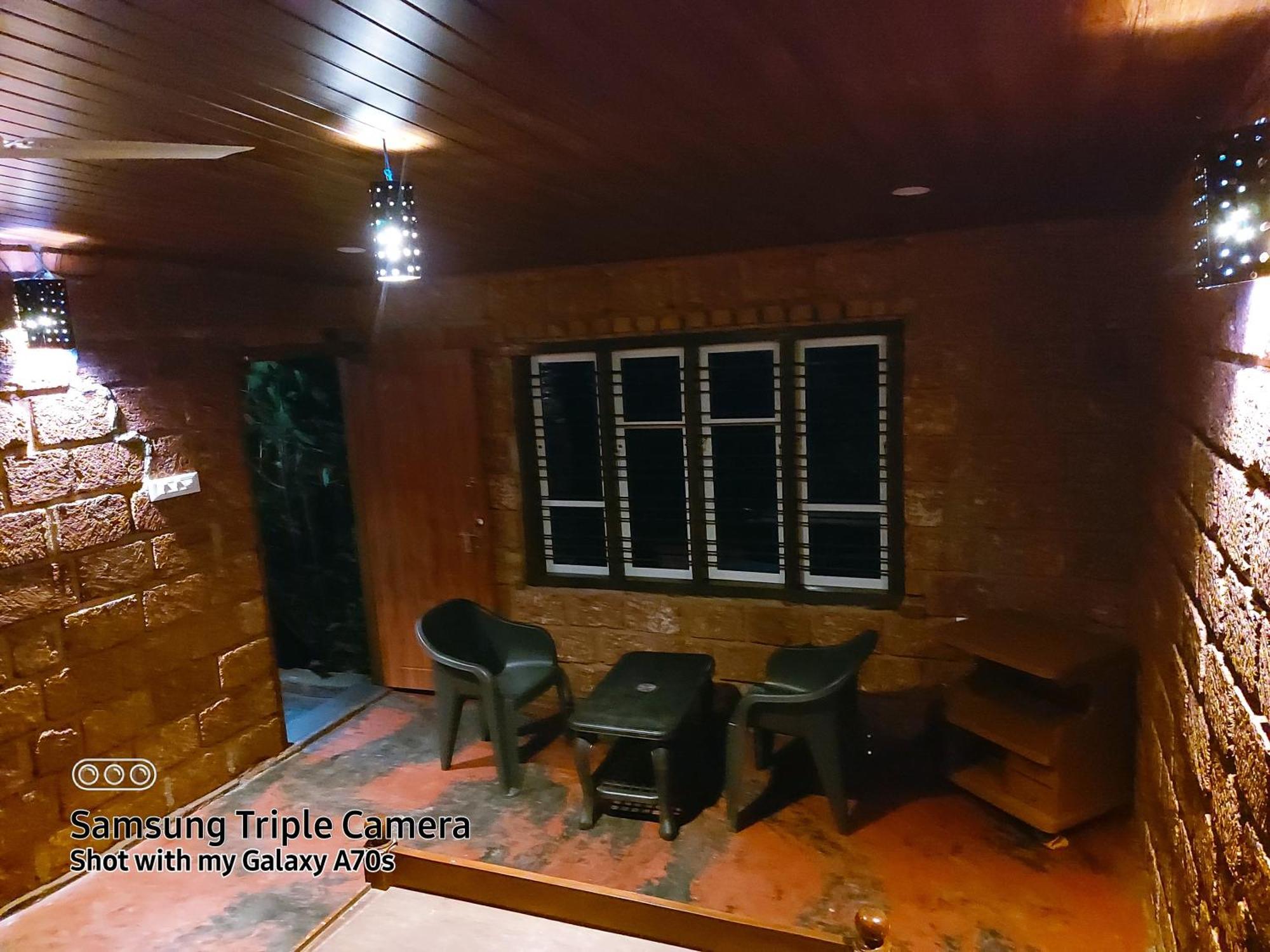 The Dream Apartment Sanivarsante Bilik gambar