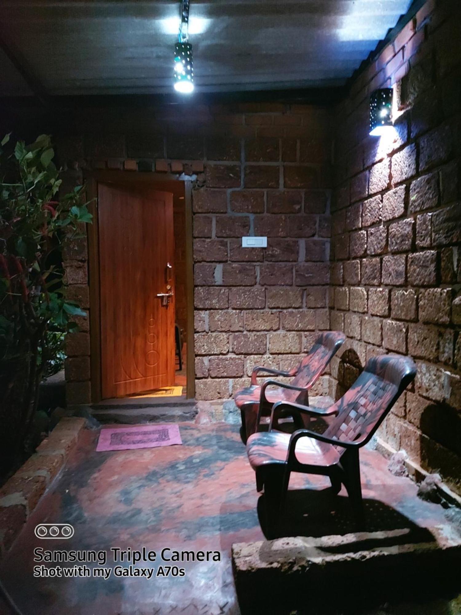 The Dream Apartment Sanivarsante Bilik gambar