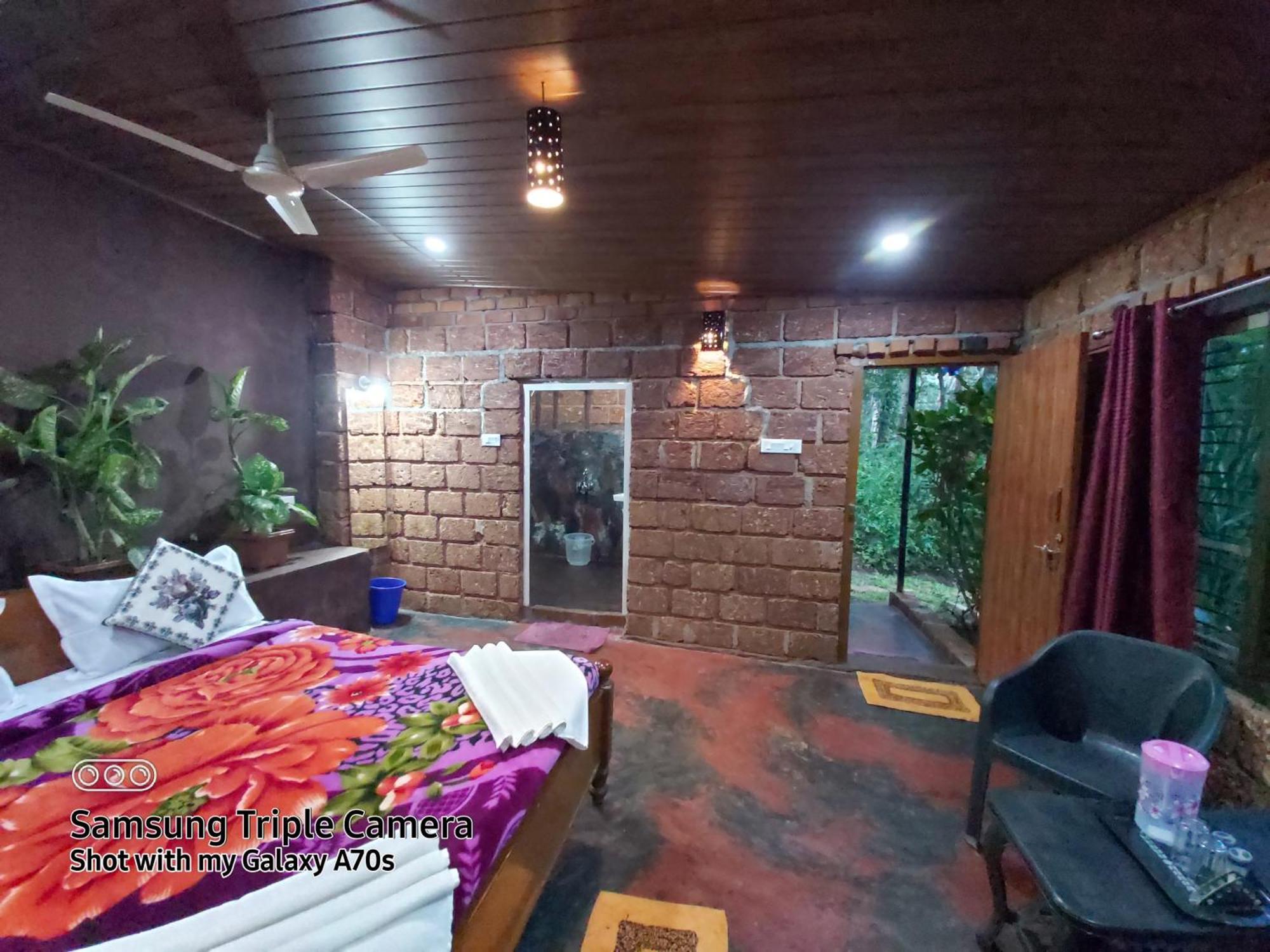 The Dream Apartment Sanivarsante Bilik gambar